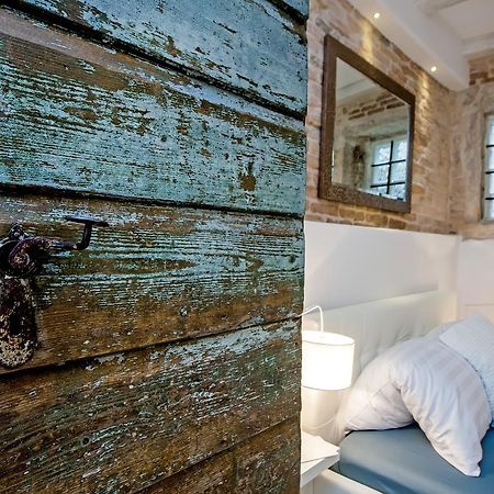Luna Rooms&Studios Rovinj Exterior foto