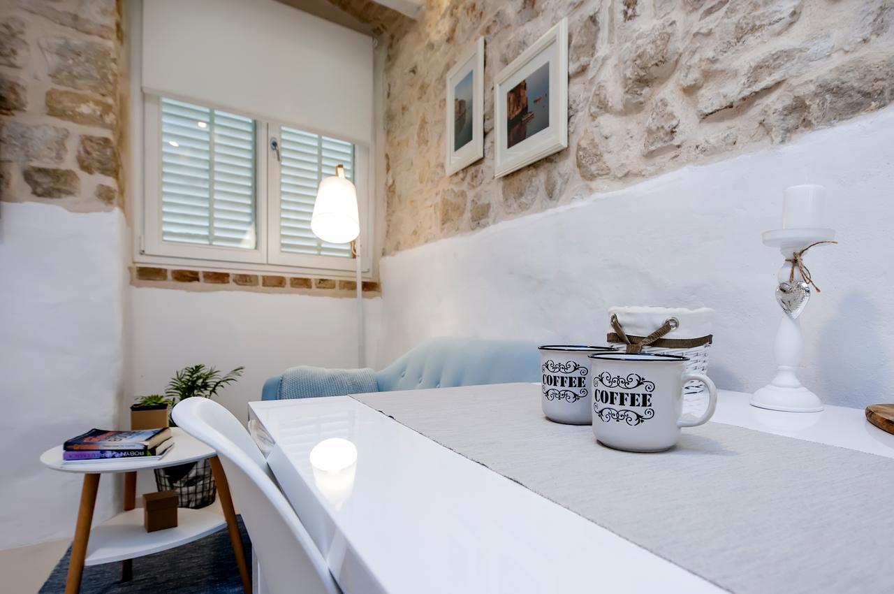 Luna Rooms&Studios Rovinj Exterior foto