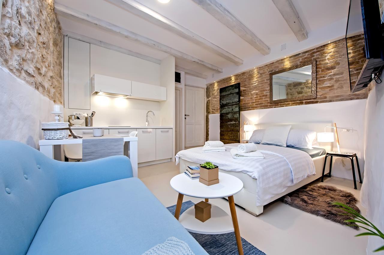 Luna Rooms&Studios Rovinj Exterior foto