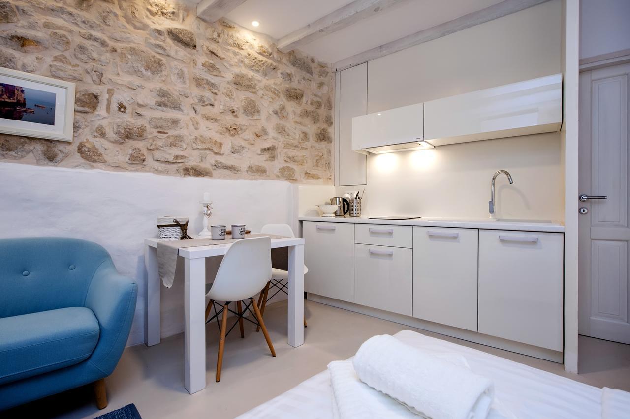 Luna Rooms&Studios Rovinj Exterior foto